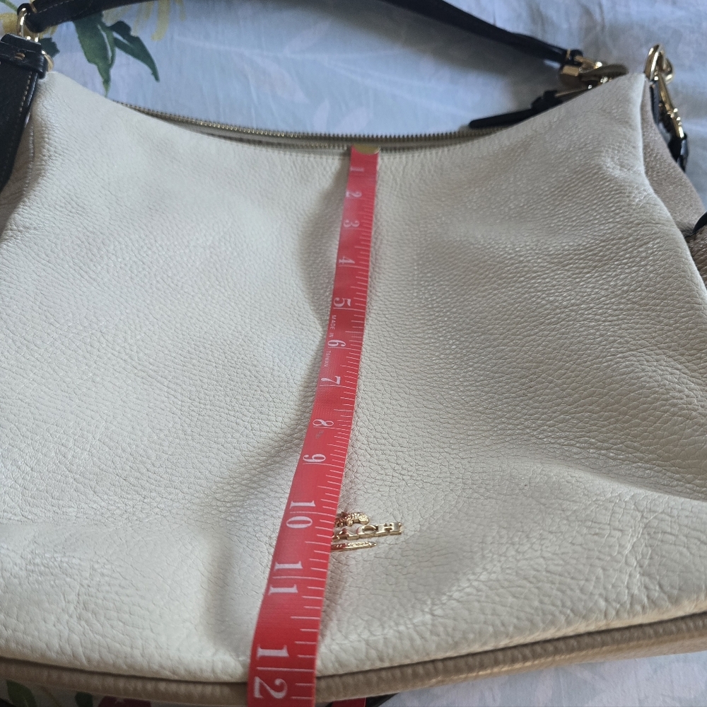 COACH PEBBLE LEATHER SHOULDER BAG, LIKE NEW TAN-TAUPE-BROWN, POCKETS, LINED - Picture 3 of 10